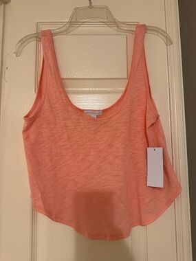 Beyond Yoga Scoop Neck Tank Top - Coral